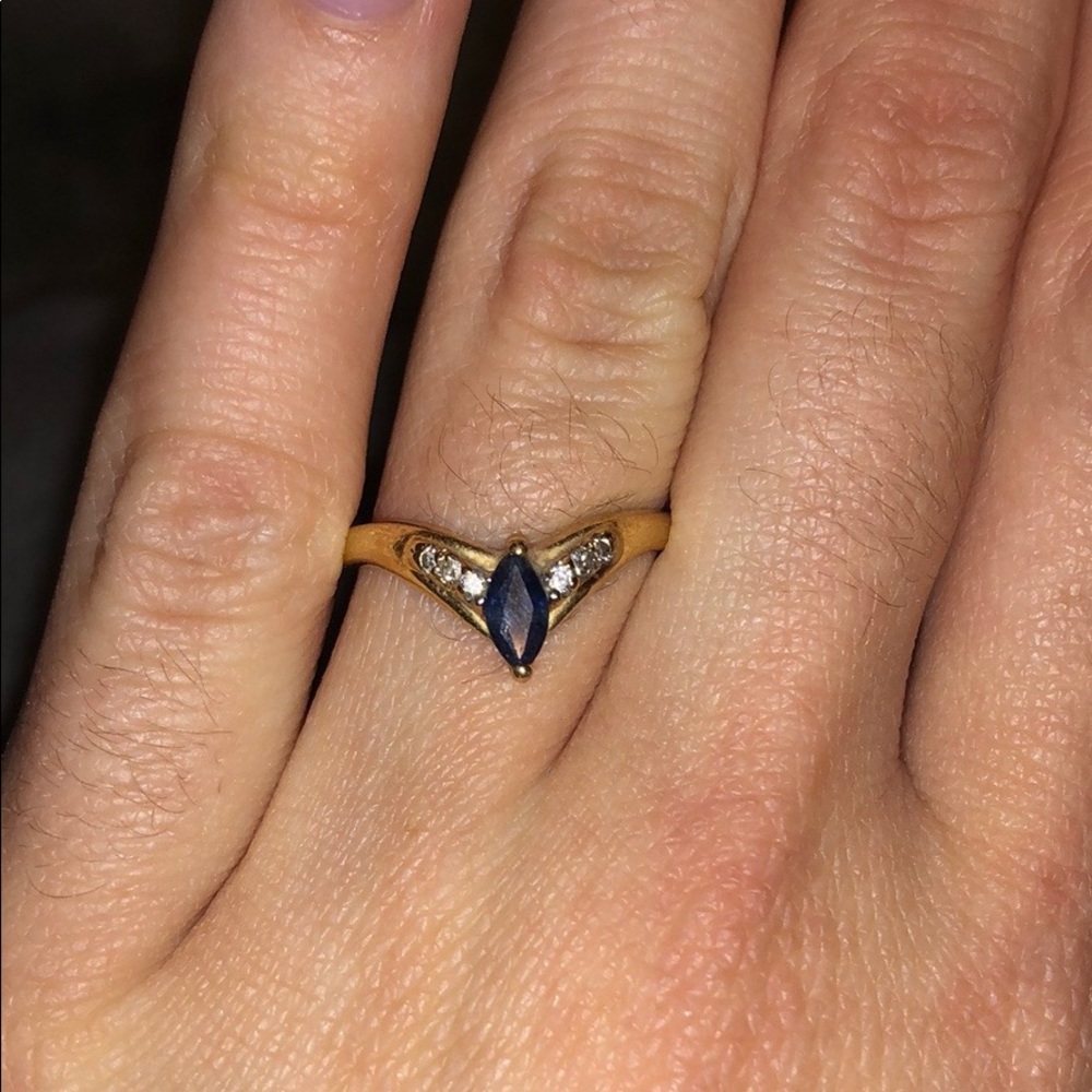 Gold ring